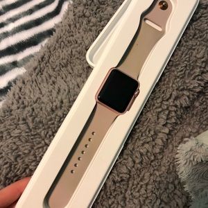 Apple Watch Series 1, 38mm Rose Gold